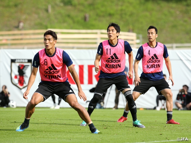 SAMURAI BLUE (Japan National Team) deepens tactical understandings through training session