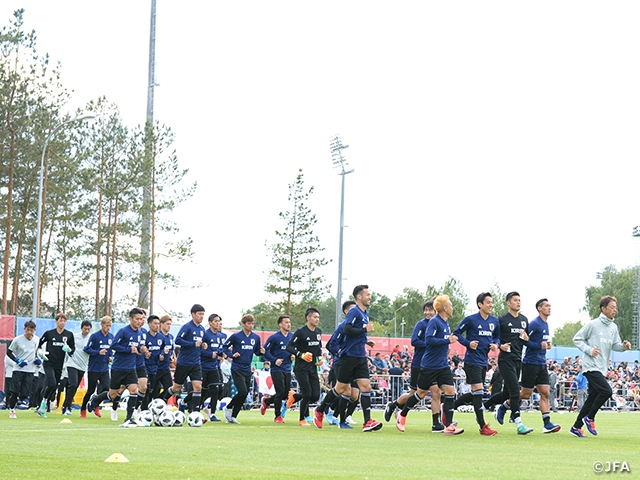 SAMURAI BLUE、大会ベースキャンプ地のカザンで初練習