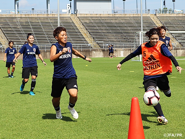 Nadeshiko Japan (Japan Women's National Team) arrives in Chicago after training session - 2018 Tournament of Nations