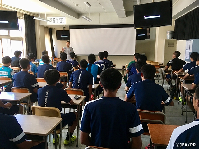 フットサルタレントキャラバン 地域U-18およびリフレッシュ研修会を北海道札幌市で開催