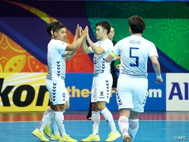 Nagoya Oceans wins out of group stage with a 4-0 victory at AFC Futsal Club Championship Indonesia 2018