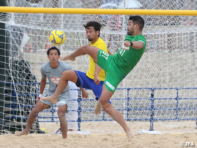JFA 13th Japan Beach Soccer Tournament opens its action at Ginowan Tropical Beach