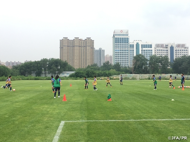 U-16日本女子代表 中国遠征1日目をスタート　CFA INTERNATIONAL WOMEN'S YOUTH FOOTBALL TOURNAMENT 2017 Weifang