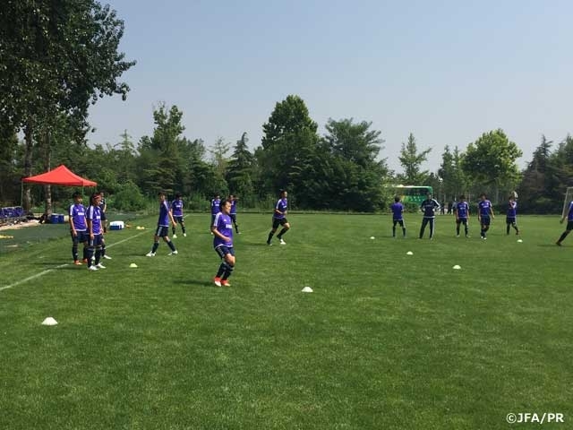 U-16日本女子代表 初戦に向けたトレーニングと記者会見を行う　CFA INTERNATIONAL WOMEN'S YOUTH FOOTBALL TOURNAMENT 2017 Weifang