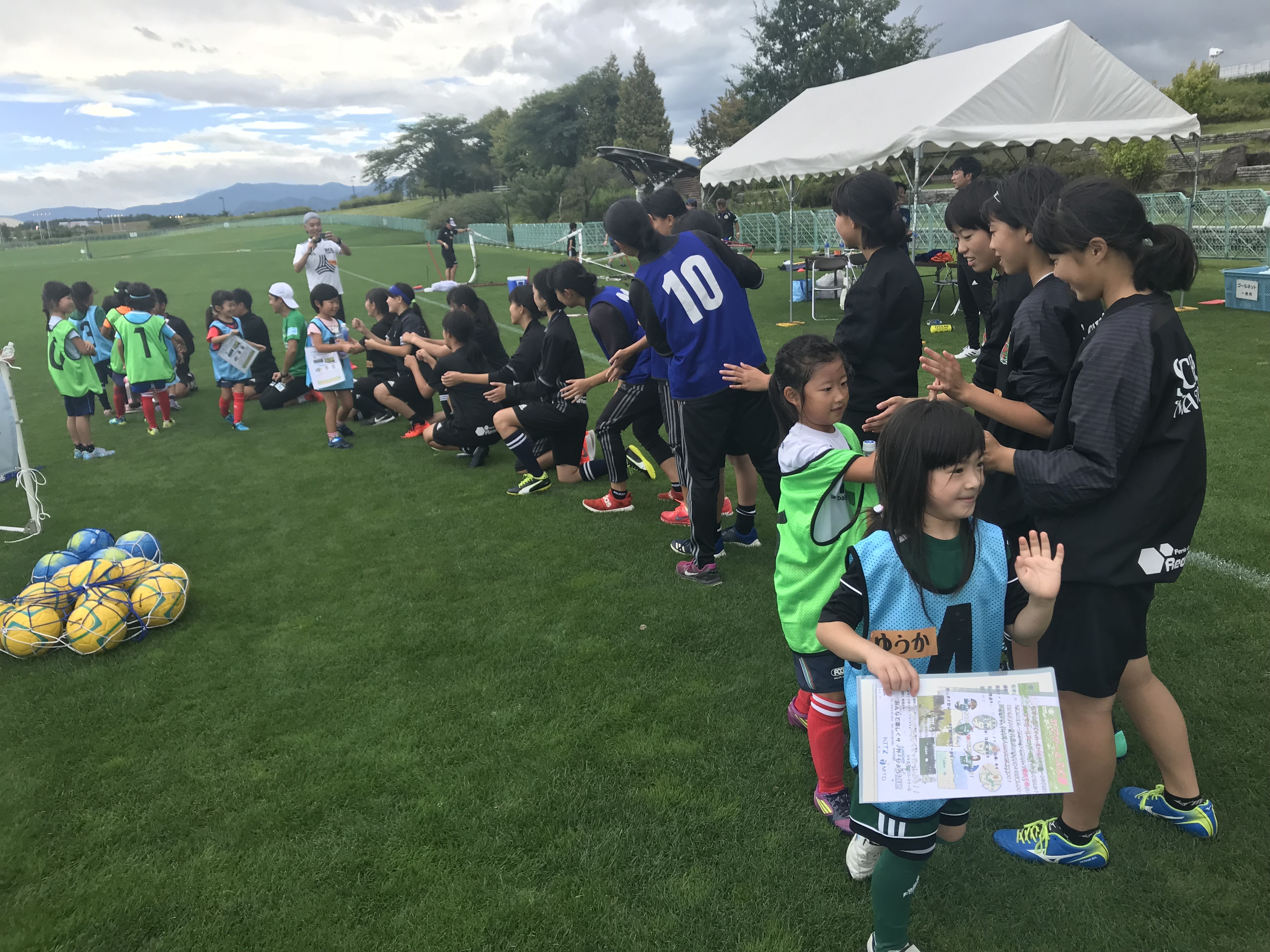 JFAキッズサッカーフェスティバル 長野県松本市の松本平広域公園　芝生グランドに71人が参加！