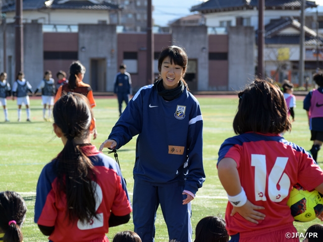 JFAアカデミー福島女子　長泉サッカー教室を実施