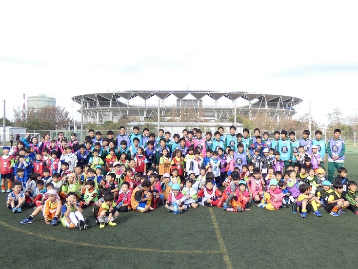 JFAキッズ（U-6）サッカーフェスティバル 千葉県千葉市のフクダ電子スクエアに121人が参加！