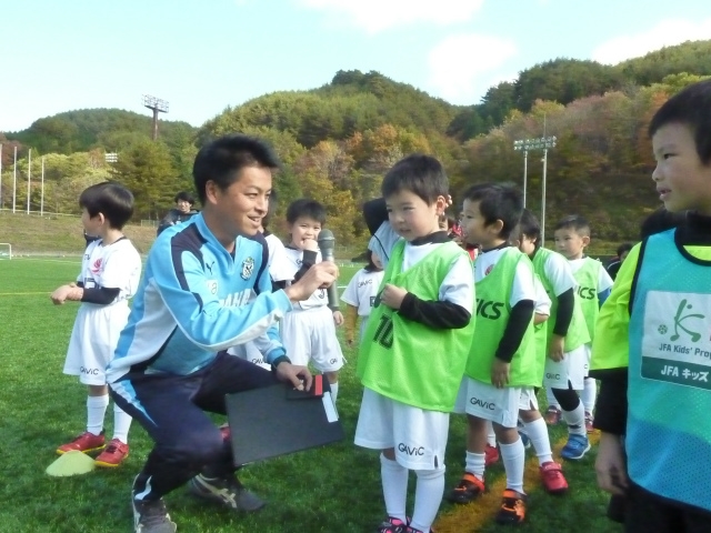 JFAキッズ（U-6/8/10）サッカーフェスティバル 岩手県山田町の山田町総合運動公園サッカー場に81人が参加！