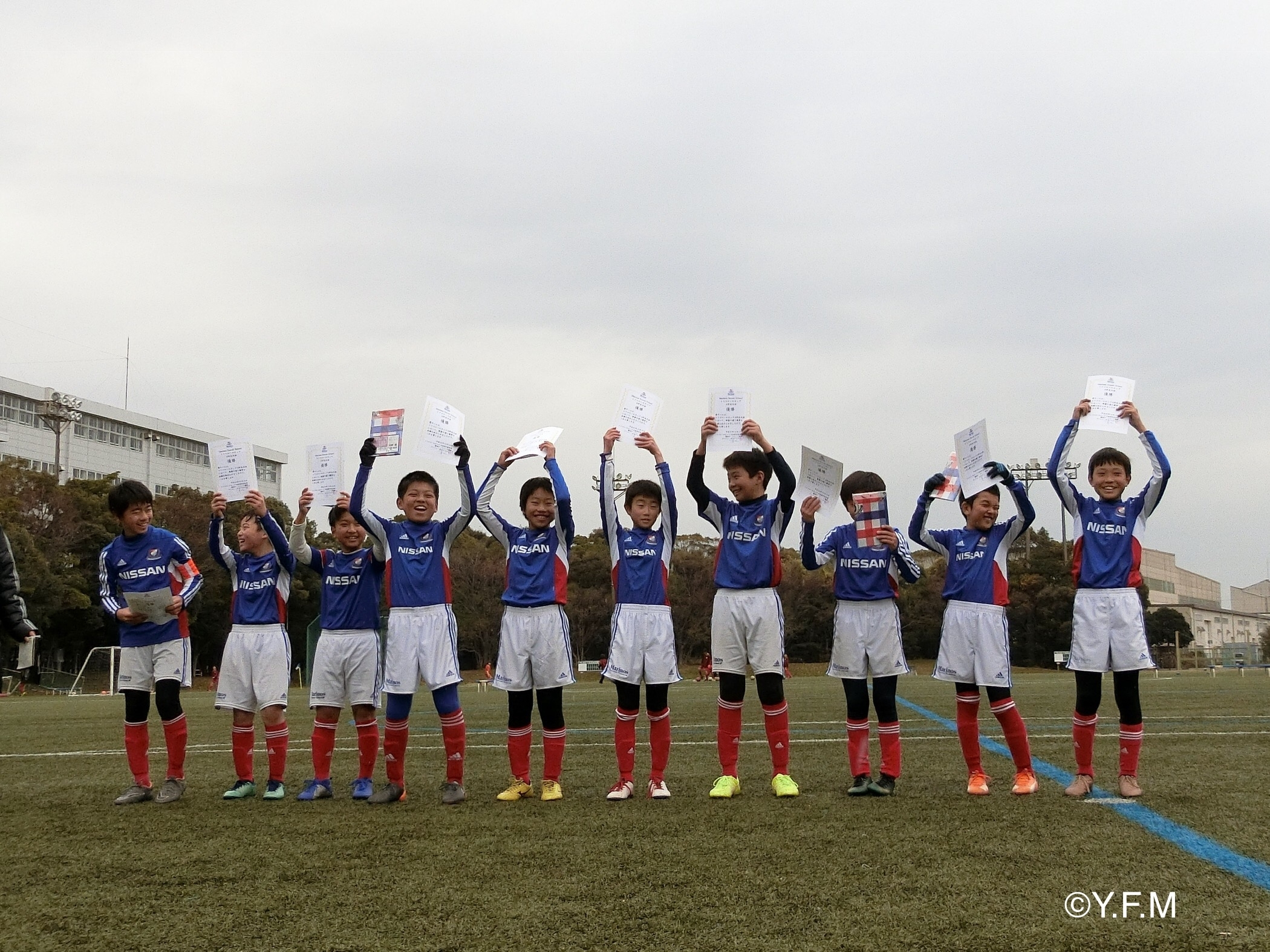 みんなPlay！ 横浜F・マリノスが「トリコロールカップ 6年生大会」を開催
