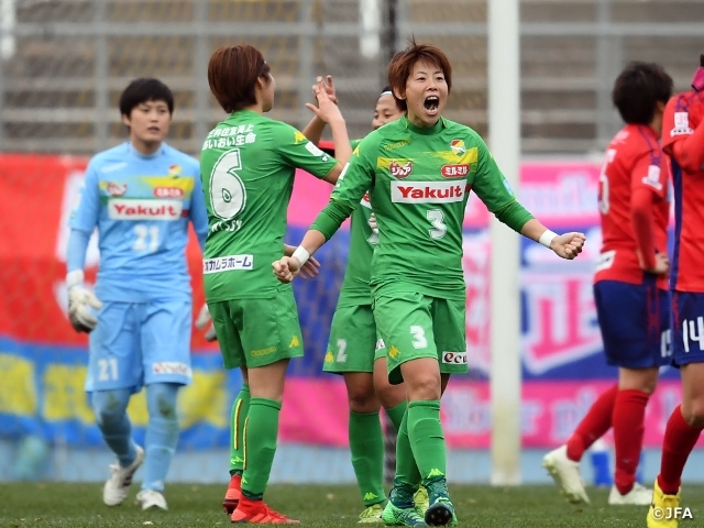 元日決勝進出を懸けた準決勝を12月29日(土)に開催　～皇后杯 JFA 第40回全日本女子サッカー選手権大会～