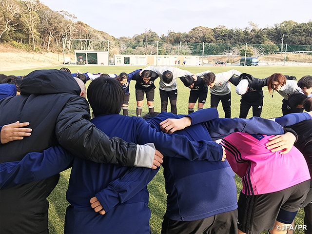 U-19日本女子代表候補　男子高校生とトレーニングマッチを行う