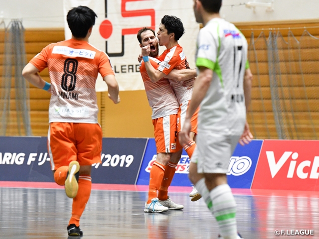 初戦を11対4で大勝したシュライカー大阪が決勝に進出！ ～DUARIG Ｆリーグ2018/2019 ディビジョン1 プレーオフ準決勝～