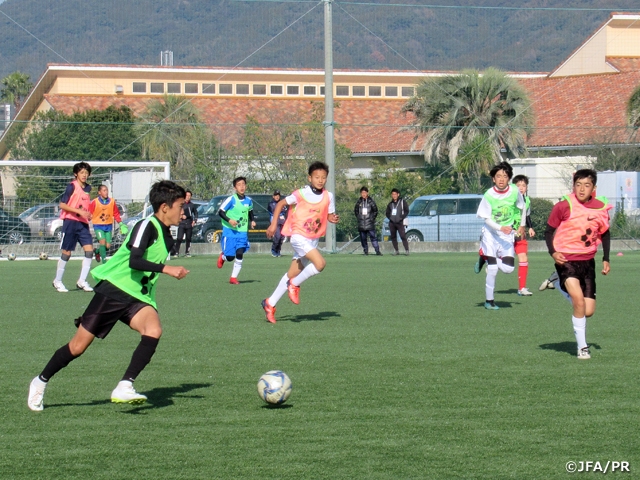 JFAアカデミー熊本宇城　地域拠点としての取り組み「九州トレセンU12/13と九州サッカー協会育成シンポジウム」を開催
