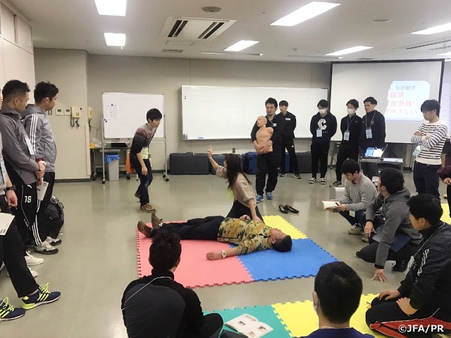 大阪府サッカー協会で2回目のスポーツ救命講習会を開催