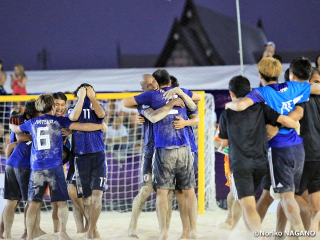 Japan Beach Soccer National Team beats their nemesis Iran, move on to Semi-finals at AFC Beach Soccer Championship Thailand 2019