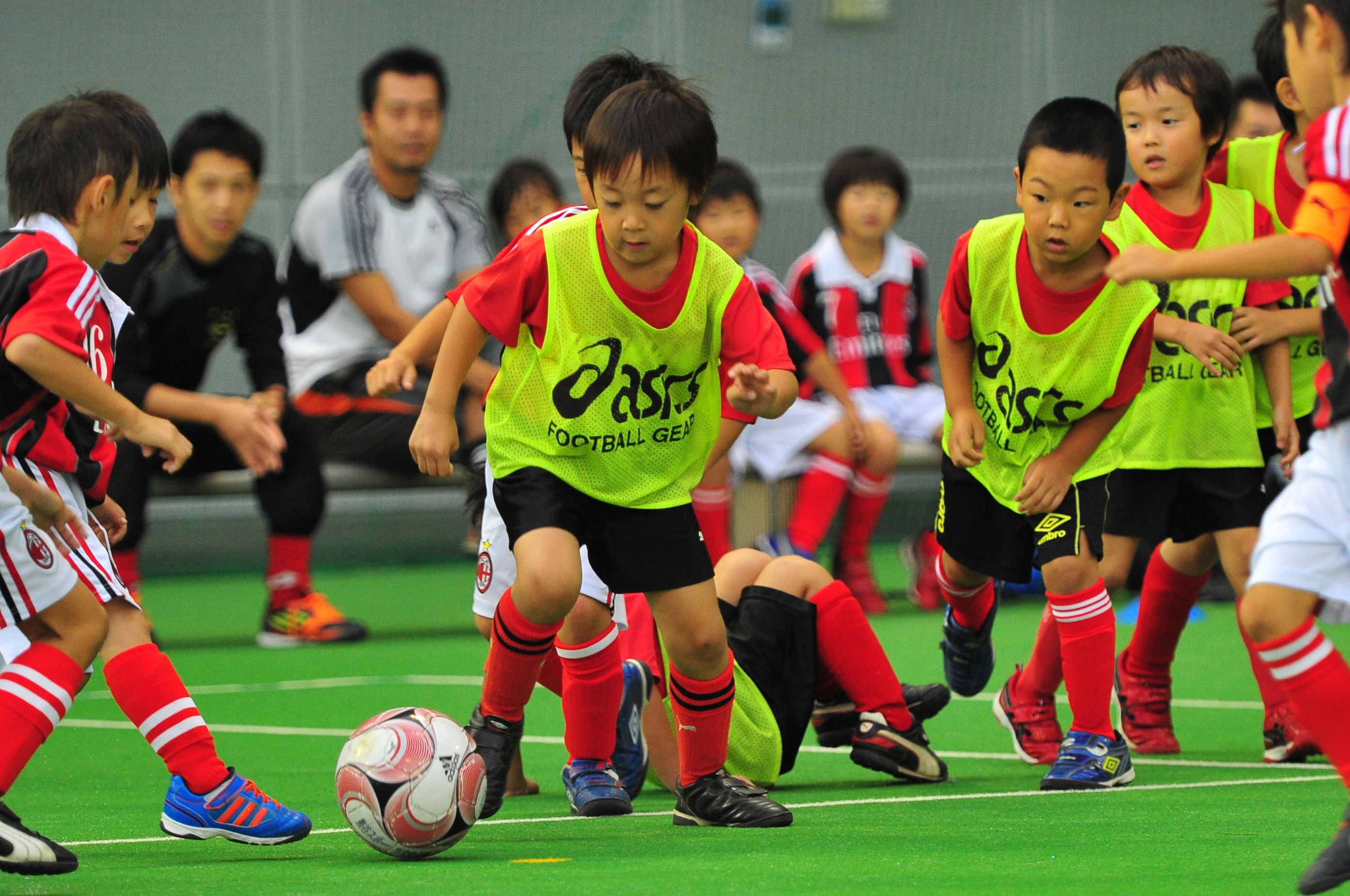 JFAキッズ（U-8）サッカーフェスティバル 埼玉県熊谷市の熊谷ドームに678人が参加！