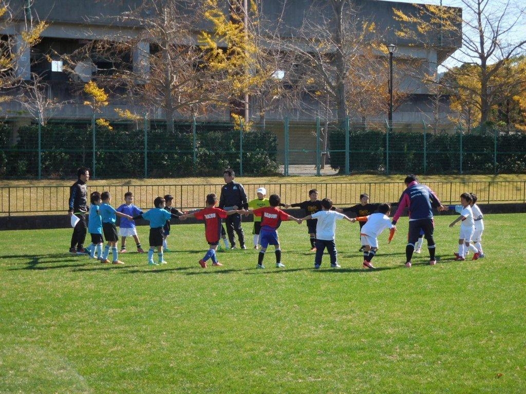 JFAキッズ（U-8）サッカーフェスティバル 愛知県豊橋市の豊橋市岩田運動公園球技場に217人が参加！