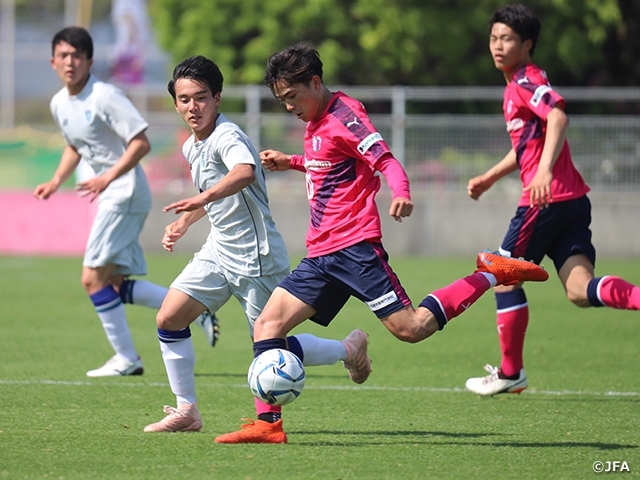 WEST features the Osaka Derby at the 7th Sec. of Prince Takamado Trophy JFA U-18 Football Premier League