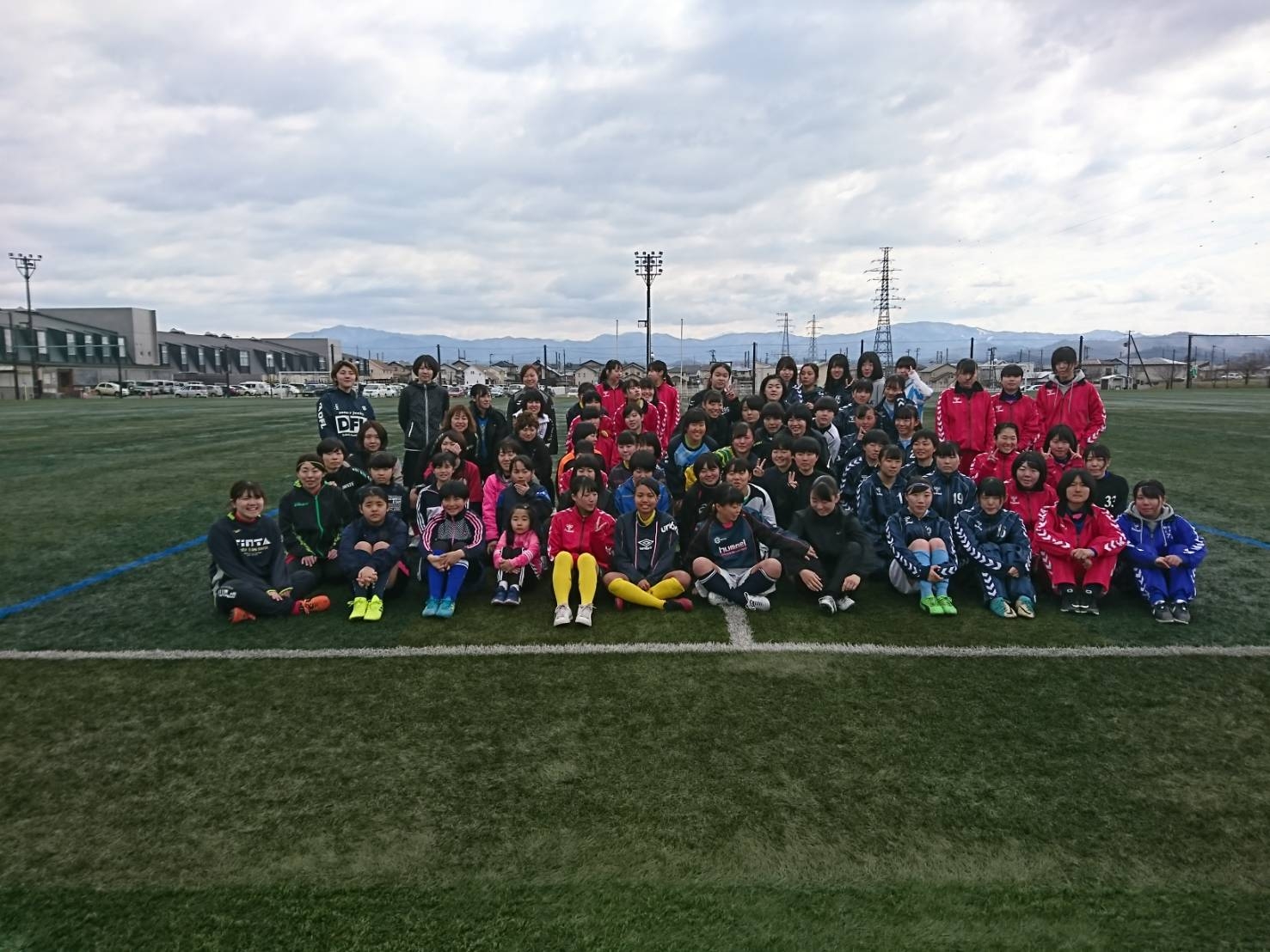 JFAレディース／ガールズサッカーフェスティバル in 岩手県フットボールセンター