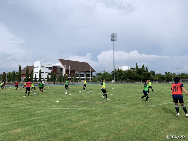 U-16日本女子代表　グループステージ最終節・タイ戦に向けた練習を終える ～AFC U-16女子選手権タイ2019～