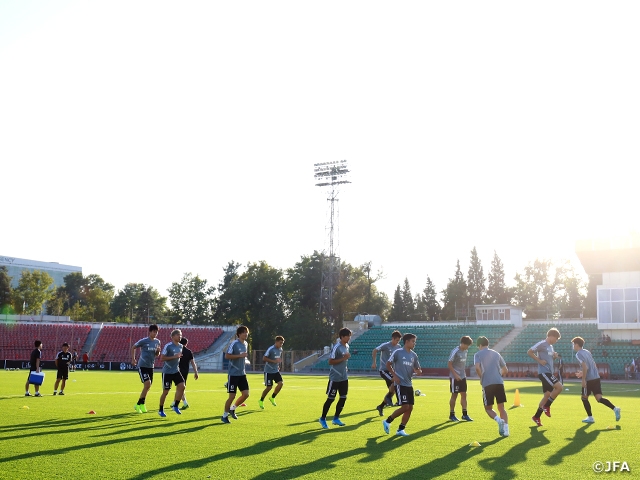 SAMURAI BLUE タジキスタンで初練習を実施 ～FIFAワールドカップカタール2022アジア2次予選～