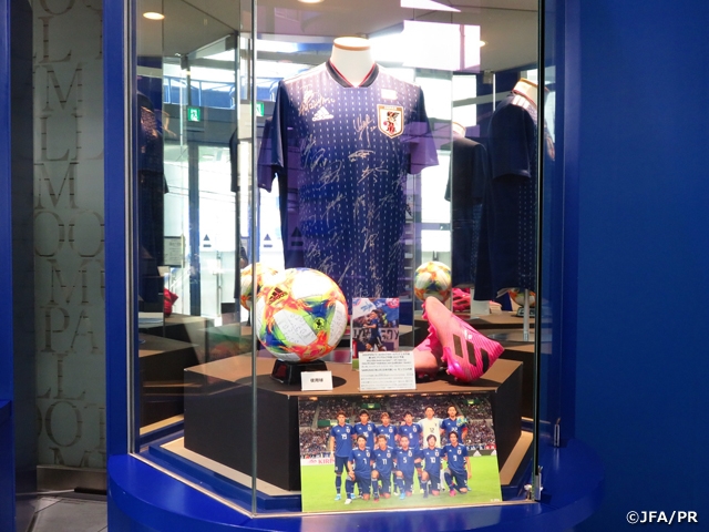 SAMURAI BLUE vs モンゴル代表（10/10＠埼玉）サイン入りユニフォーム・公式試合球などを展示～日本サッカーミュージアム～