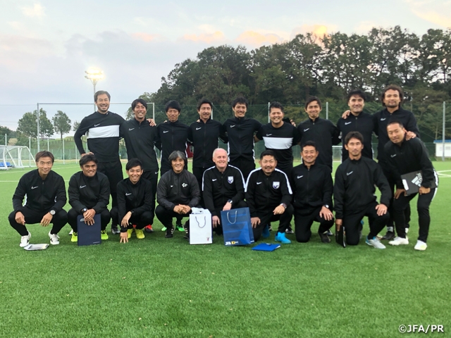 Class S Coach Training Course 2019 Module 4/Intensive Course (8-9) Participant's Report Vol. 10