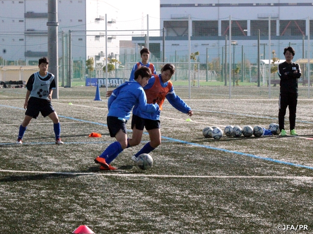 JFAエリートプログラム女子U-14　トレーニングキャンプスタート　～JOC日韓競技力向上スポーツ交流事業～