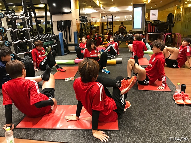 Nadeshiko Japan hold recovery session ahead of final match against Korea Republic - EAFF E-1 Football Championship 2019