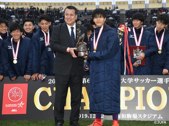 明治大学が夏に続き冬の全国大会でも日本一に！ ～2019年度 第68回全日本大学サッカー選手権大会～