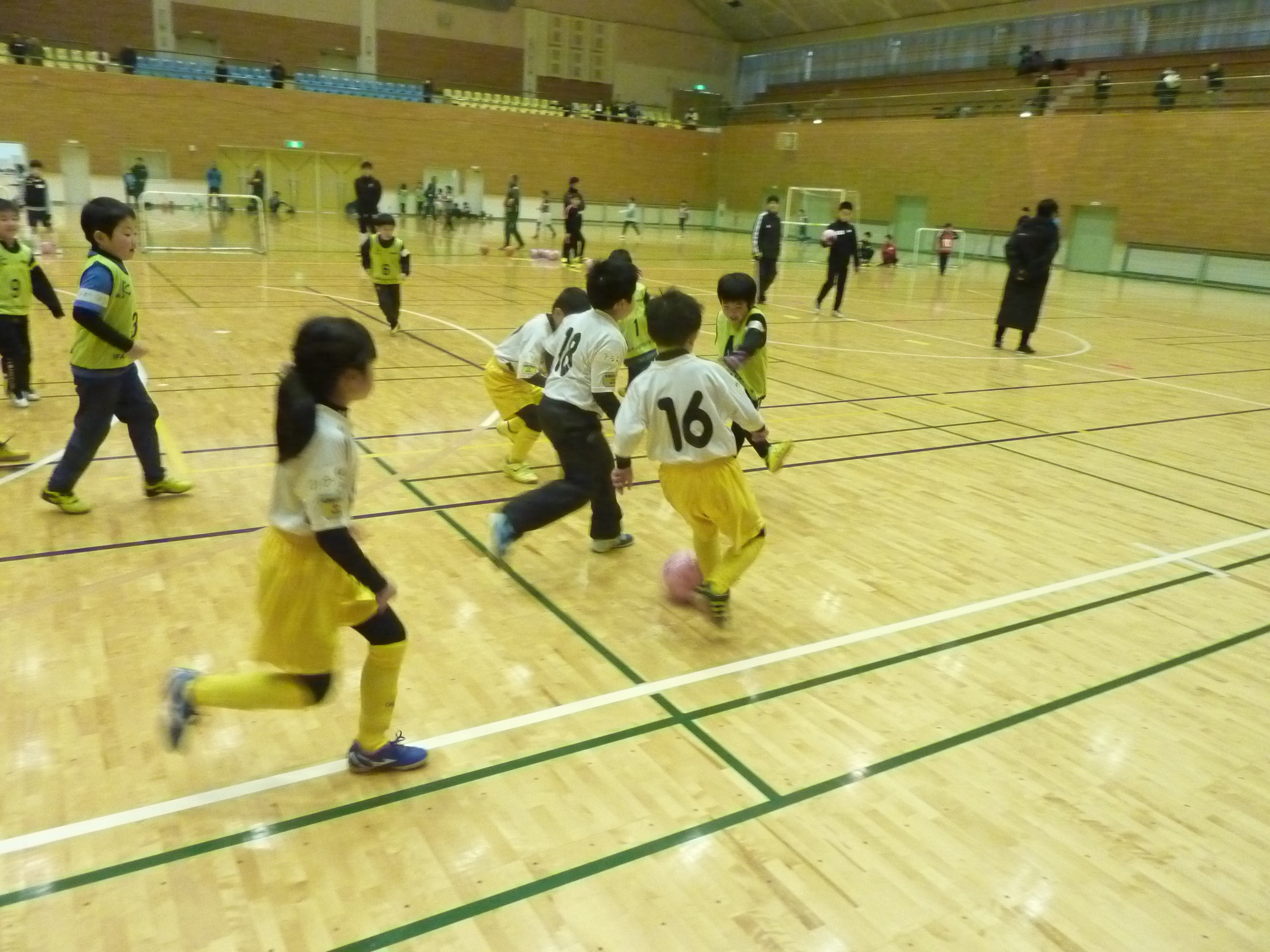 JFAキッズ（U-8/10）サッカーフェスティバル in 二戸市総合スポーツセンター