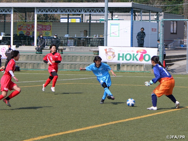 第18回JFA四国ガールズ･エイト(U-12) サッカー大会　A・Bリーグとも香川県チームが優勝！