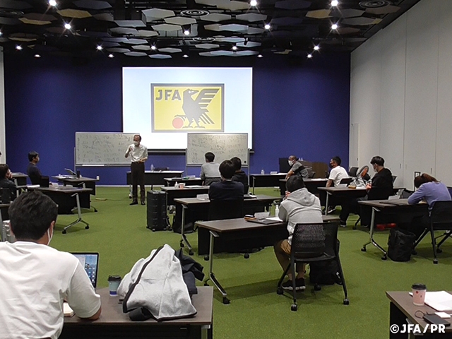 Class S Coach Training Course 2021 Module 1/Intensive Course (1) Participant's Report Vol. 2