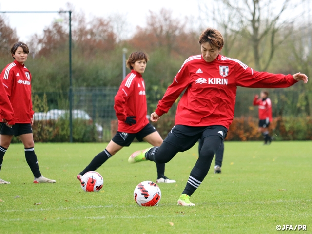 Nadeshiko Japan hold one last training session ahead of crucial test match against the Netherlands