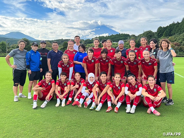 Uzbekistan Women's National Team holds training camp at Tokinosumika and J-GREEN Sakai