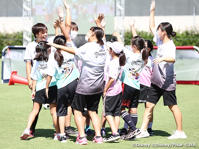 Ｊリーグクラブ対象　女性スクールコーチ研修会　実施レポート