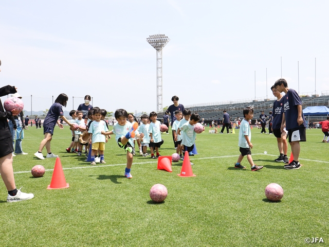 JFAユニクロサッカーキッズ in 鳥取を開催