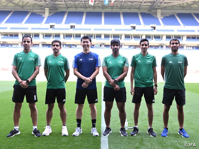 Introduction of the referees in charge of the KIRIN CHALLENGE CUP 2023 match between SAMURAI BLUE and Peru National Team