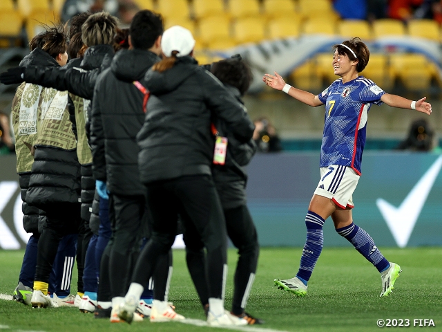 Nadeshiko Japan's way of celebrating with Smiles and the Teammates - Always have respect Vol.125