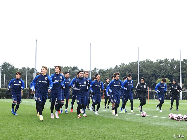 SAMURAI BLUE、元日のタイ代表戦へ練習スタート