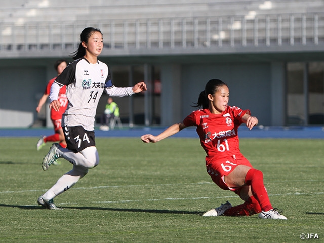 C大阪とI神戸など4チームが準決勝へ 高円宮妃杯 JFA 第30回全日本U-15女子サッカー選手権大会