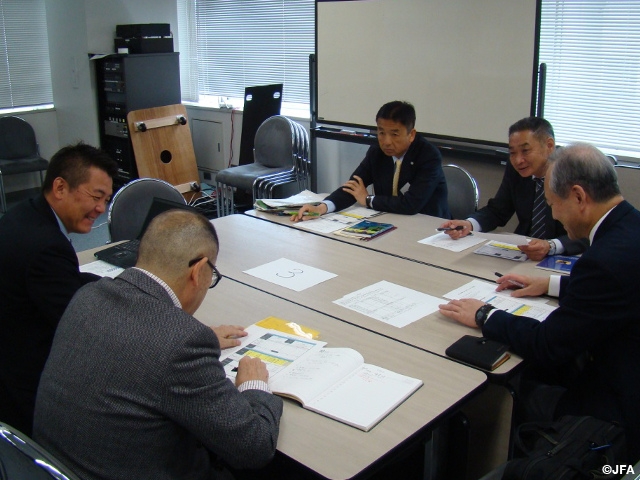 The 1st Referee Assessor Training for 2014 held.