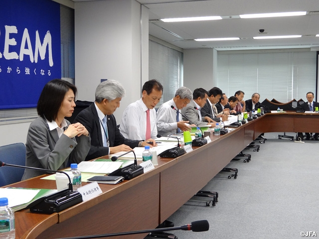 The 6th Executive Committee meeting for 2014 convened