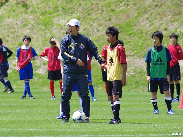 National Training Centre U14 in Early 2014 (22 May - 25 May) Members and Schedule