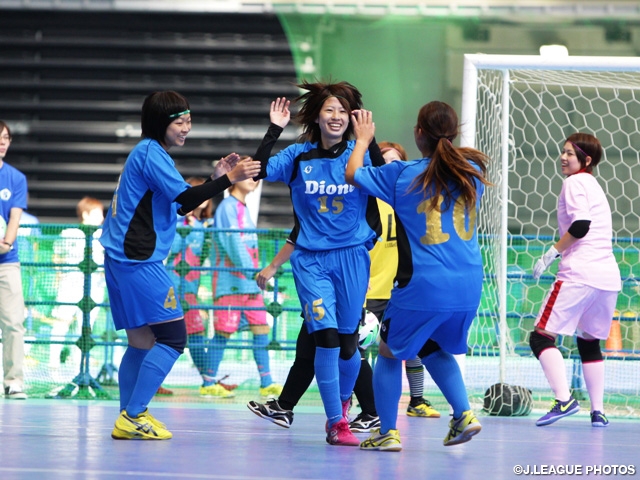 [Joint Project with j-futsal] Held 2013 JFA Enjoy 5/ The Championship for Futsal Court Users for the first Time – Playing back (Part 1)