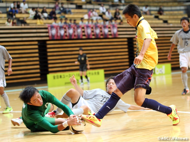 激闘の末、決勝ラウンド進出8チームが決定　第1回全日本ユース（U-18）フットサル大会 presented by BallBall