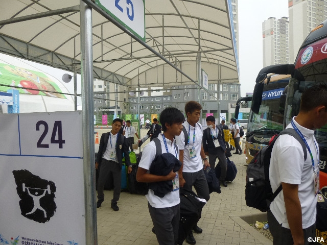 Japan’s U-21 squad get started in Korea after long trip – the 17th Incheon Asian Games 2014 report (12 Sep)