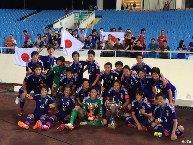U-19日本代表　AFF NutiFood U19 Cup 2014　決勝戦　U-19ベトナム代表に勝利し優勝！