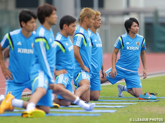 SAMURAI BLUE hold first practice session in Singapore before Brazil match on 14 Oct 