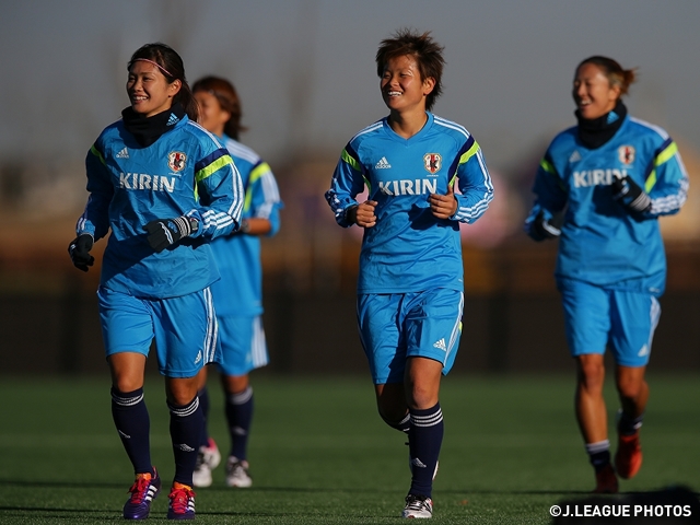 Nadeshiko Japan hold first training in the land of FIFA Women’s World Cup Canada 2015